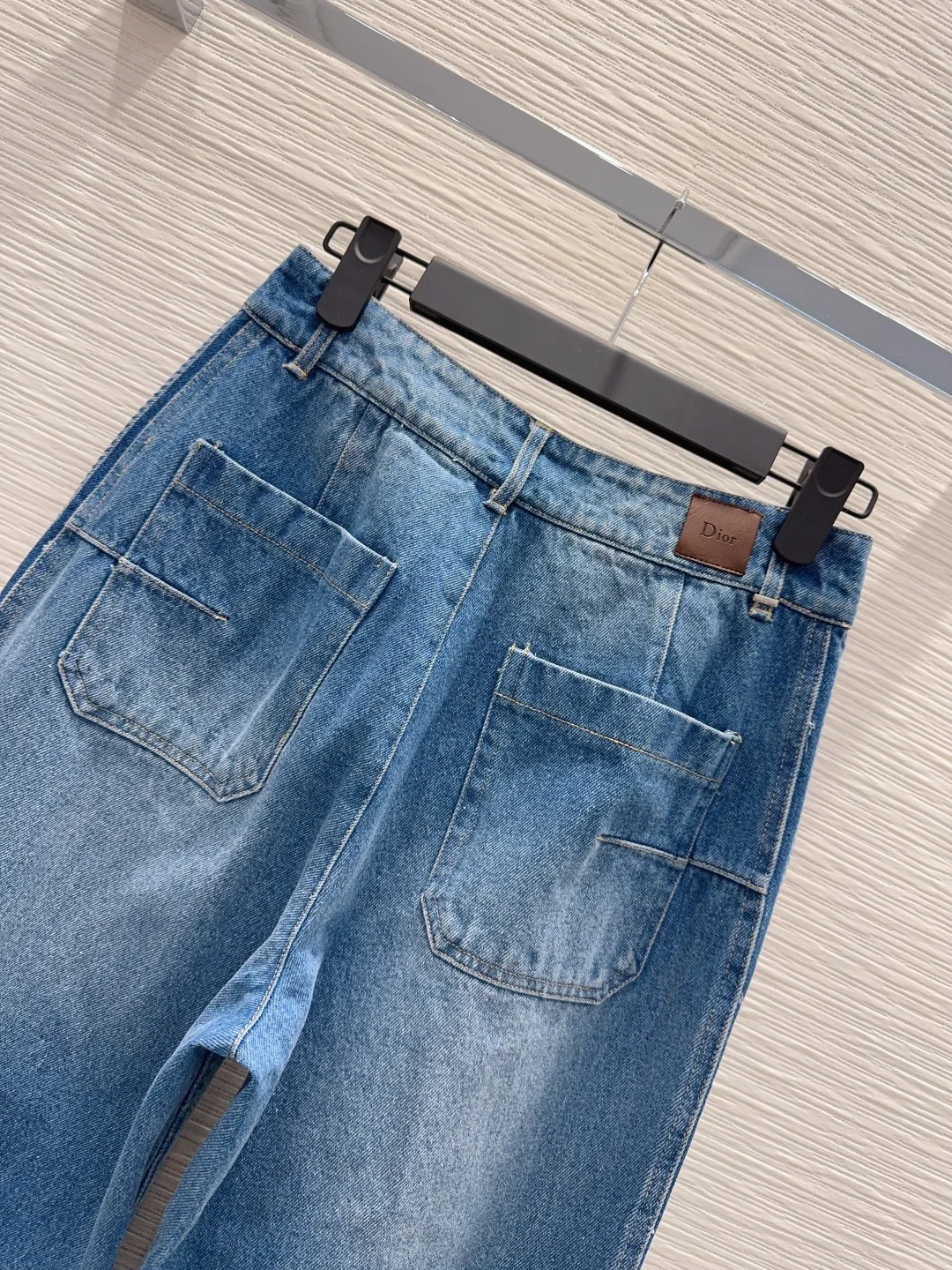 디올 여성 데님 바지 상세 이미지 4