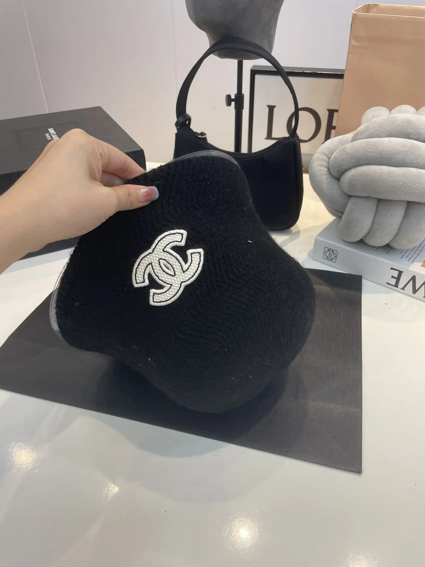 샤넬 울 버킷햇 모자 상세 이미지 3