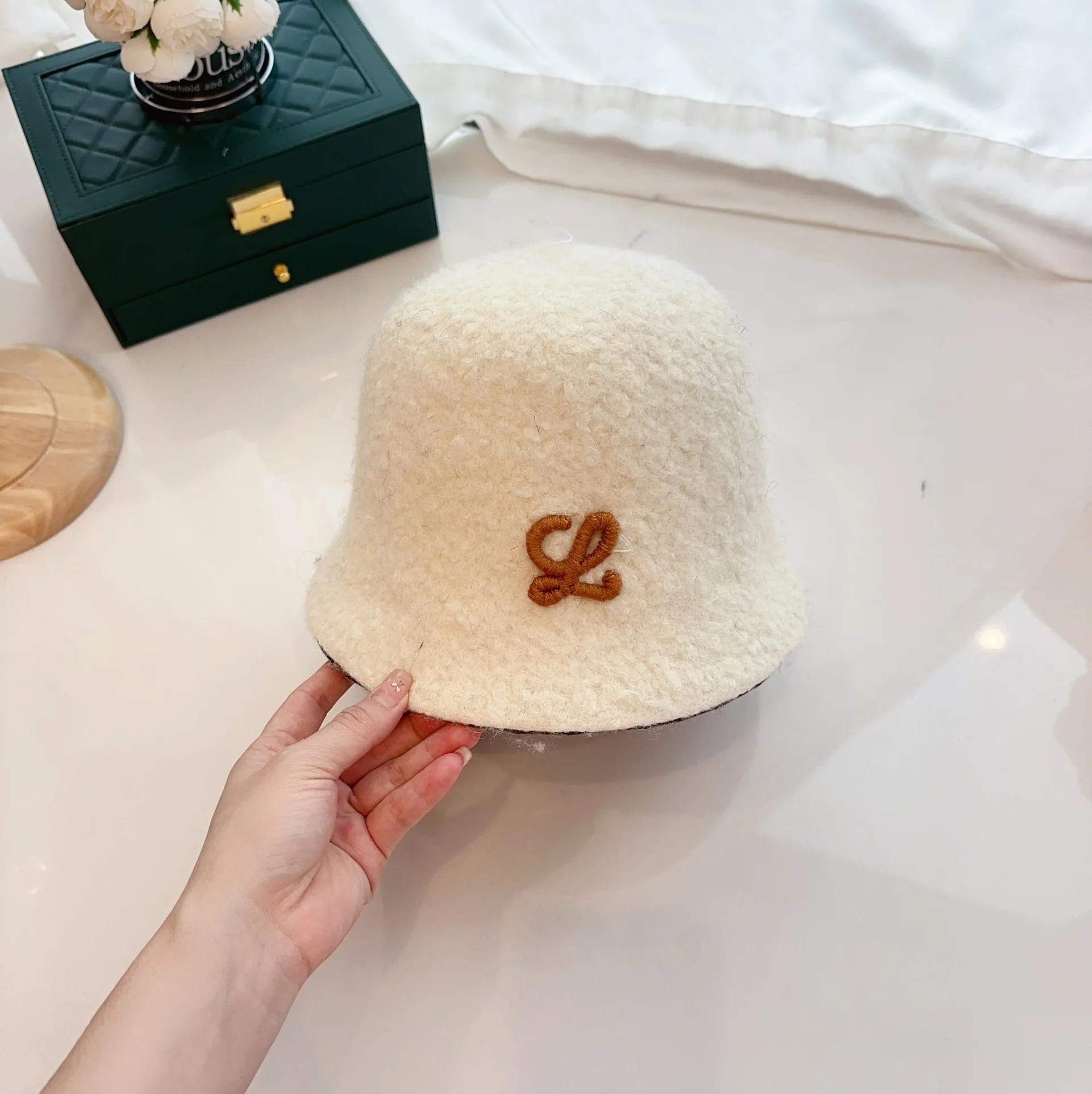 로에베 모자 78973 Loewe Cap 상세 이미지 4