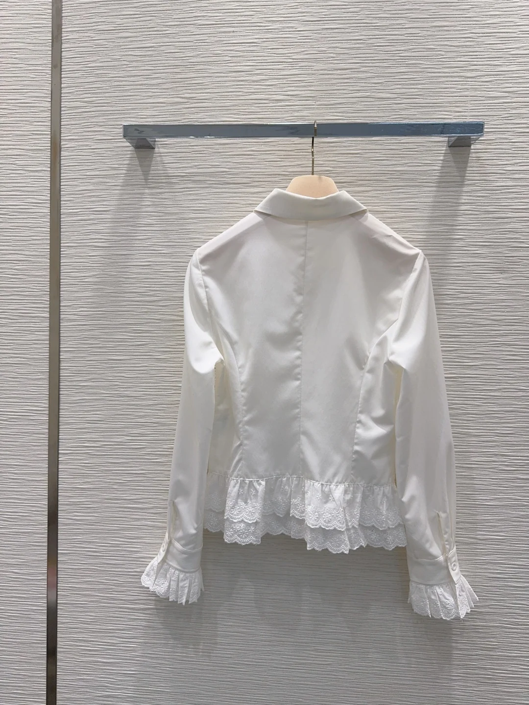 미우미우 2026 SS 여성 셔츠 97217 Miu Miu Shirt 상세 이미지 9