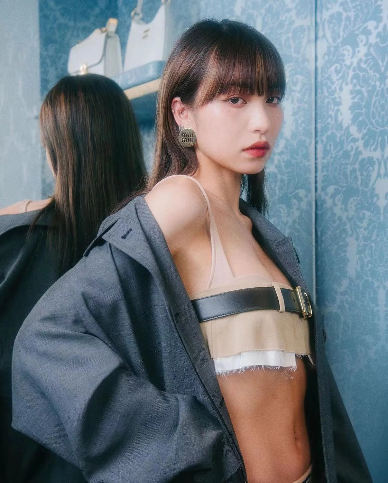 미우미우 큐빅 장식 귀걸이 상세 이미지 3