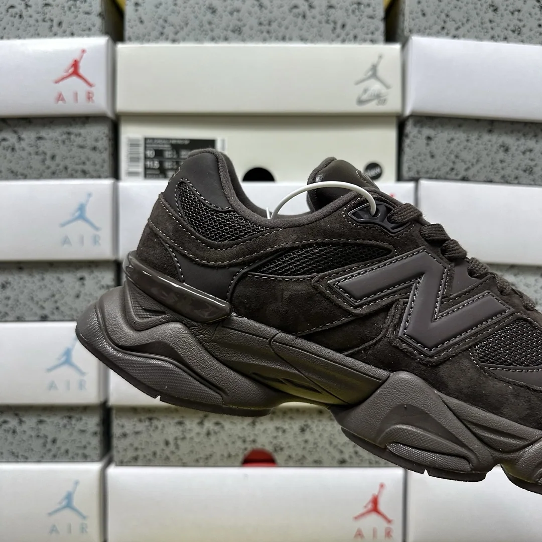뉴발란스 [C] 9060 U9060ZWD 202225 New Balance 9060 상세 이미지 9