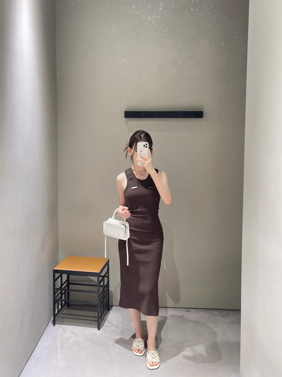 로에베 메탈 버클 리브 니트 여성 원피스 상세 이미지 7