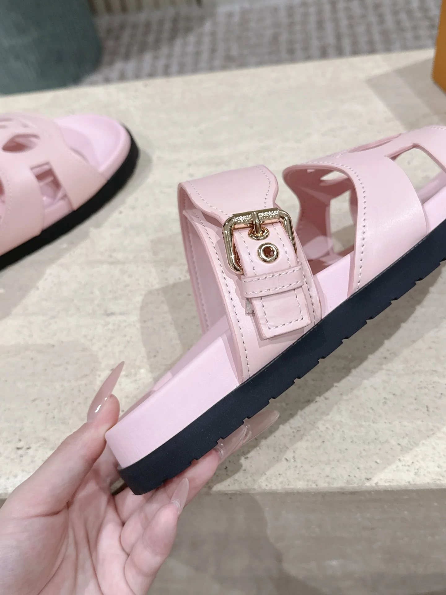 루이비통 LV 이솔라 샌들 상세 이미지 7