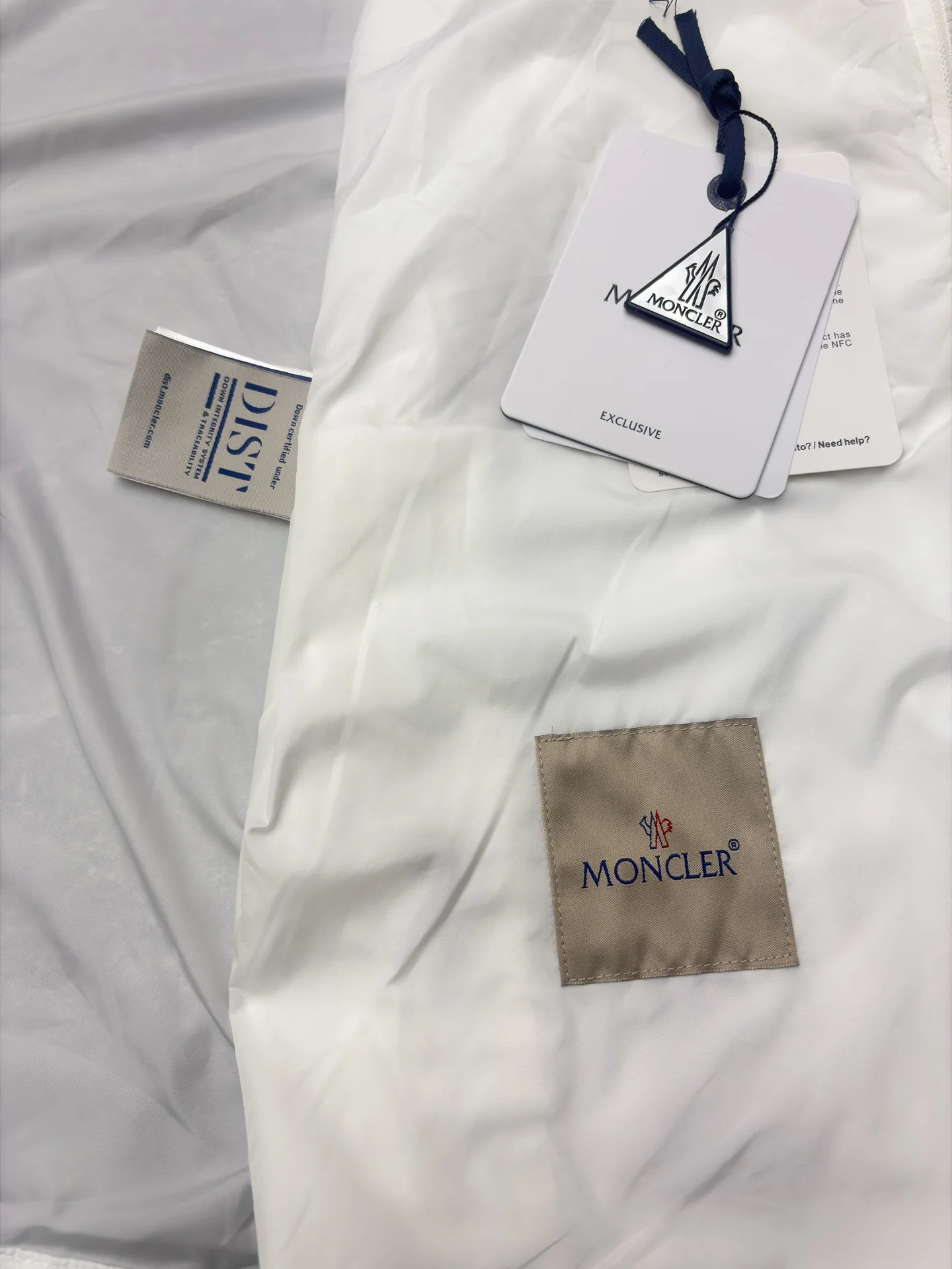 몽클레어 남성 나일론 자켓 상세 이미지 7