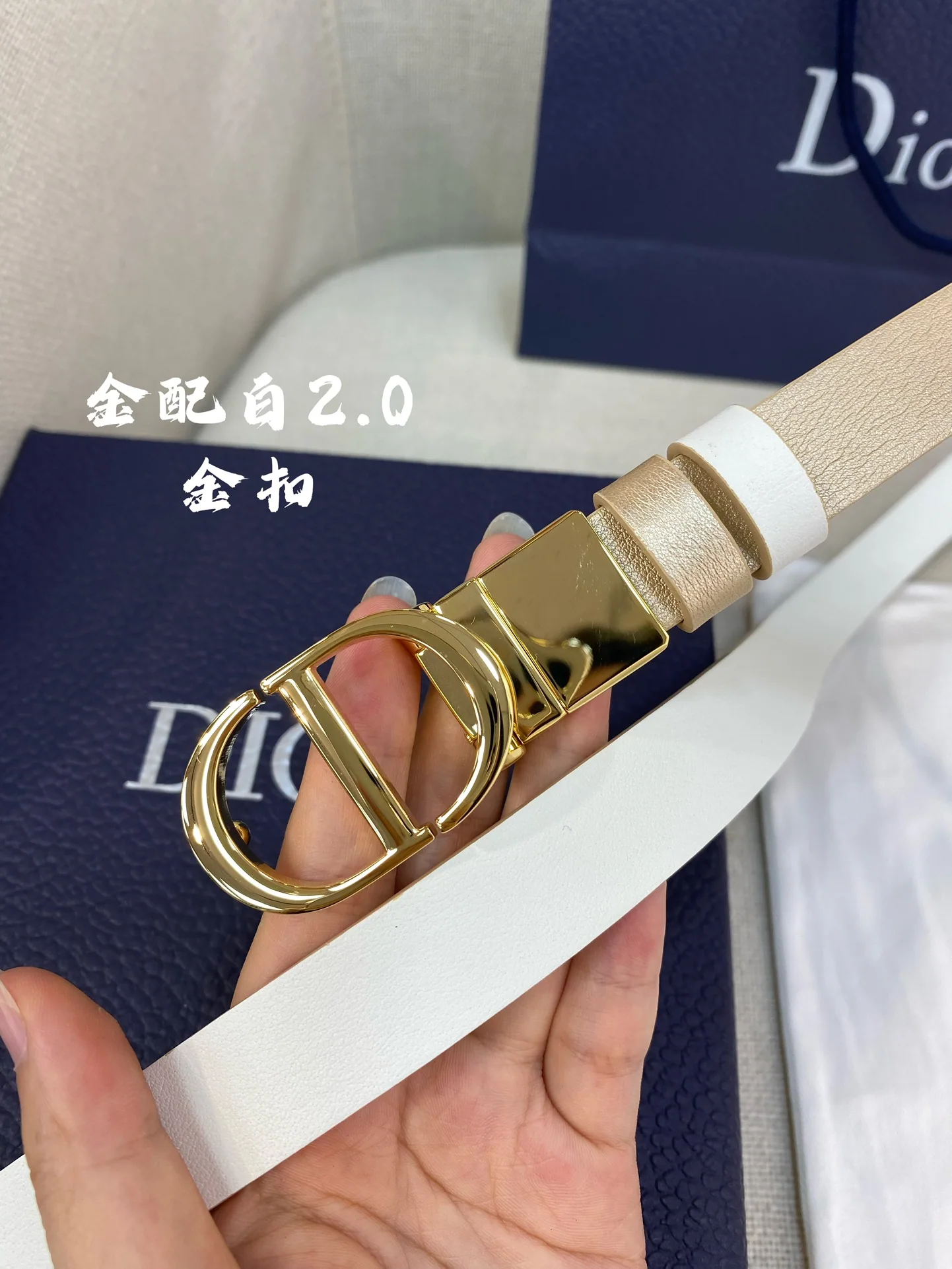 디올 회전식 금속장식 양면 가죽 벨트 상세 이미지 4