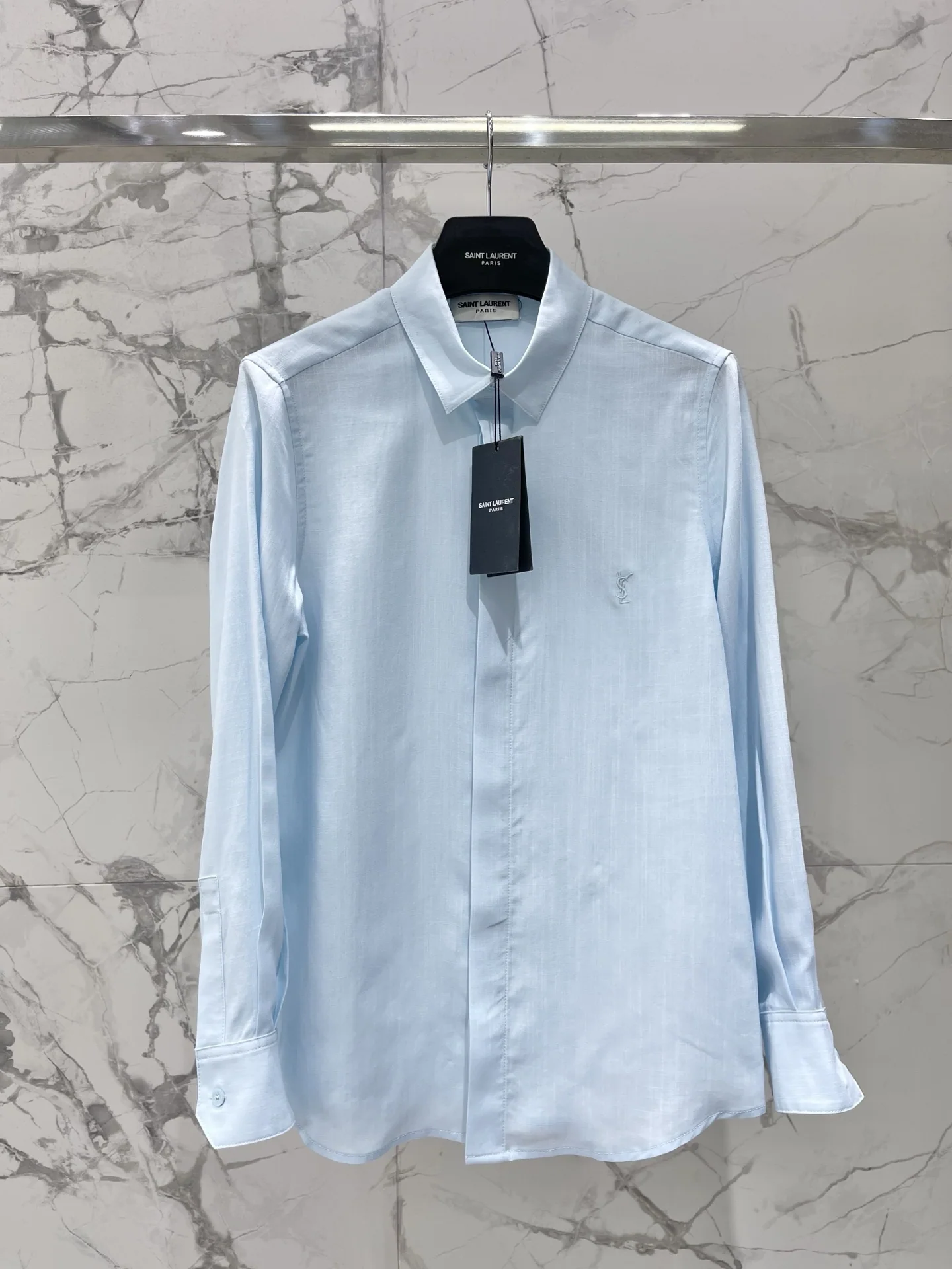 생로랑 YSL 로고 자수 실크 셔츠 상세 이미지 1