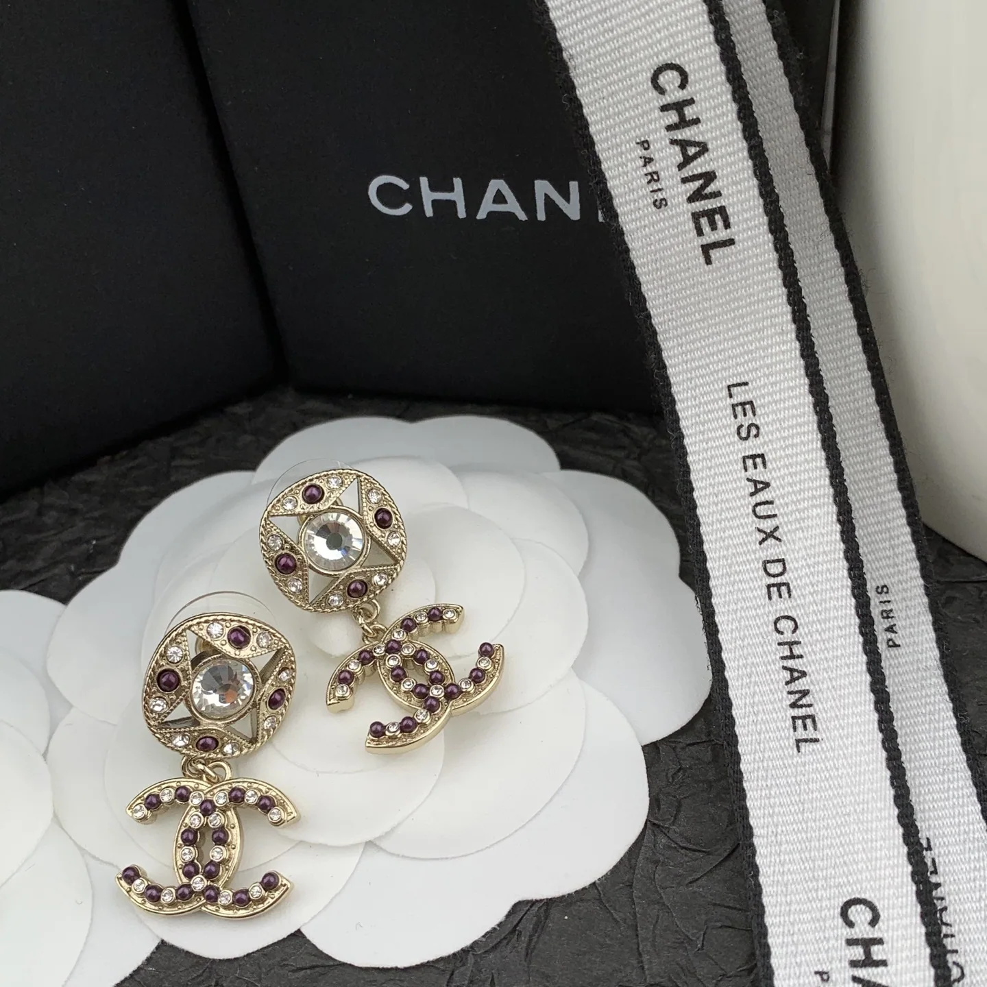 샤넬 더블 C 드롭 귀걸이 장식 상세 이미지 4