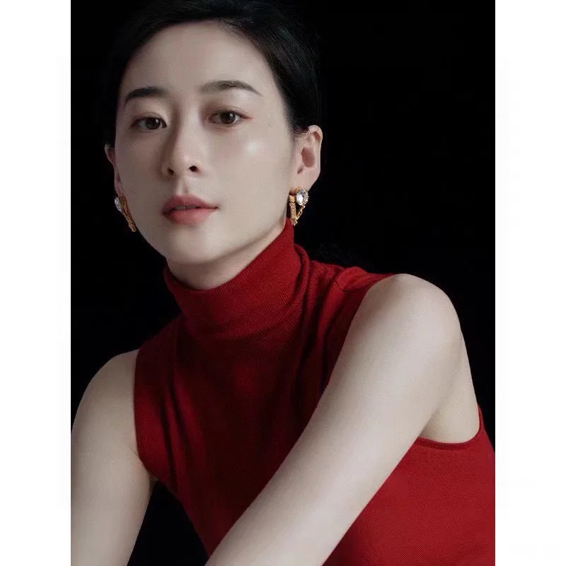 베르사체 귀걸이 63385 Versace Earrings 상세 이미지 2