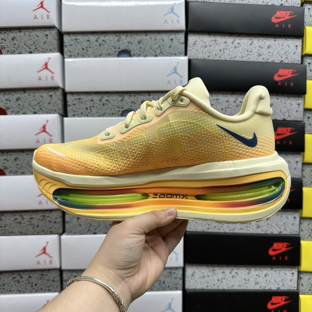 나이키 [M] 보메로 프리미엄 JQ2050-701 201660 Nike Vomero Premium Alabaster 상세 이미지 5