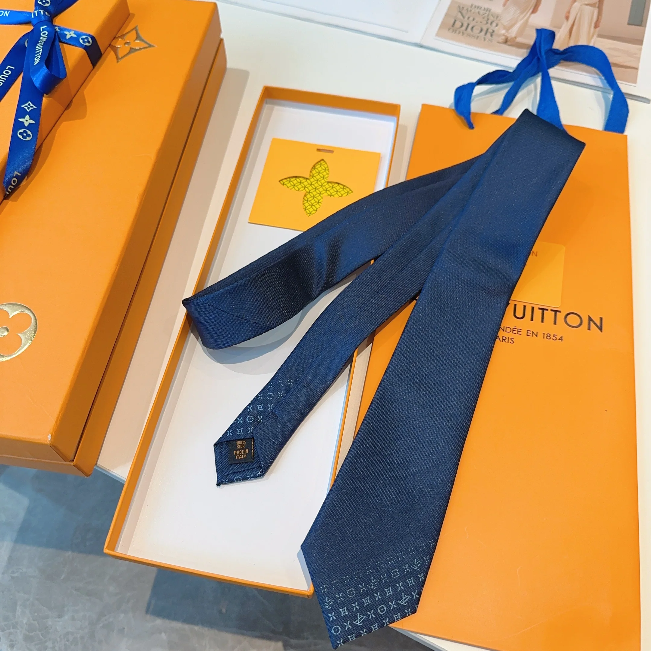 루이비통 넥타이 90019 Louis Vuitton Accessories 상세 이미지 14