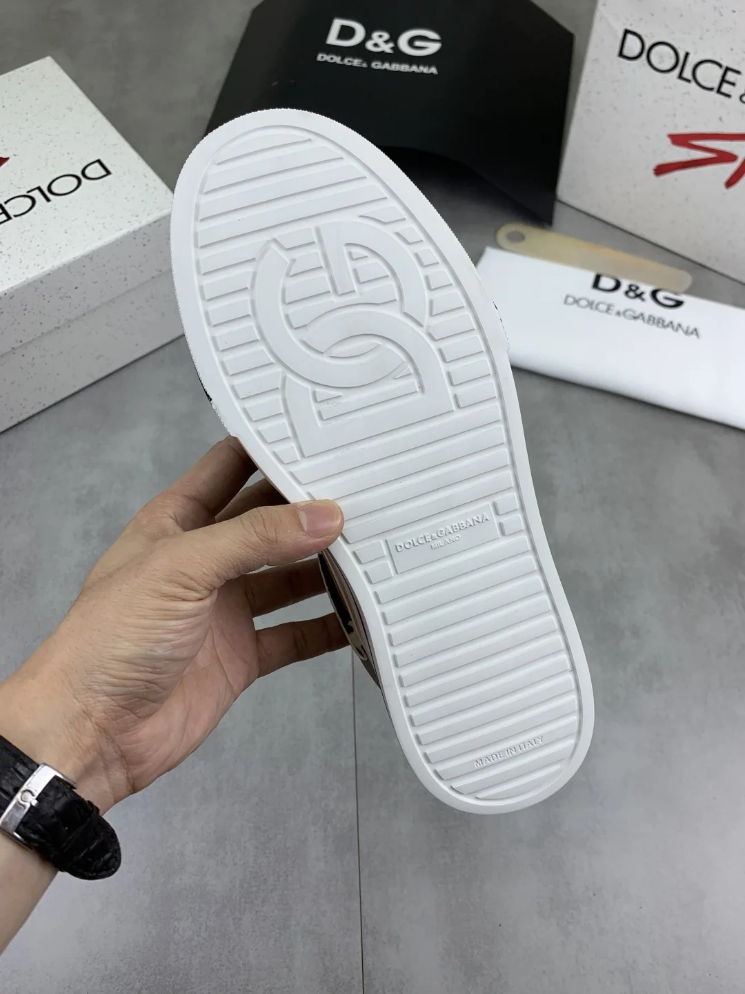 돌체앤가바나 로우컷 남성 신발 상세 이미지 9