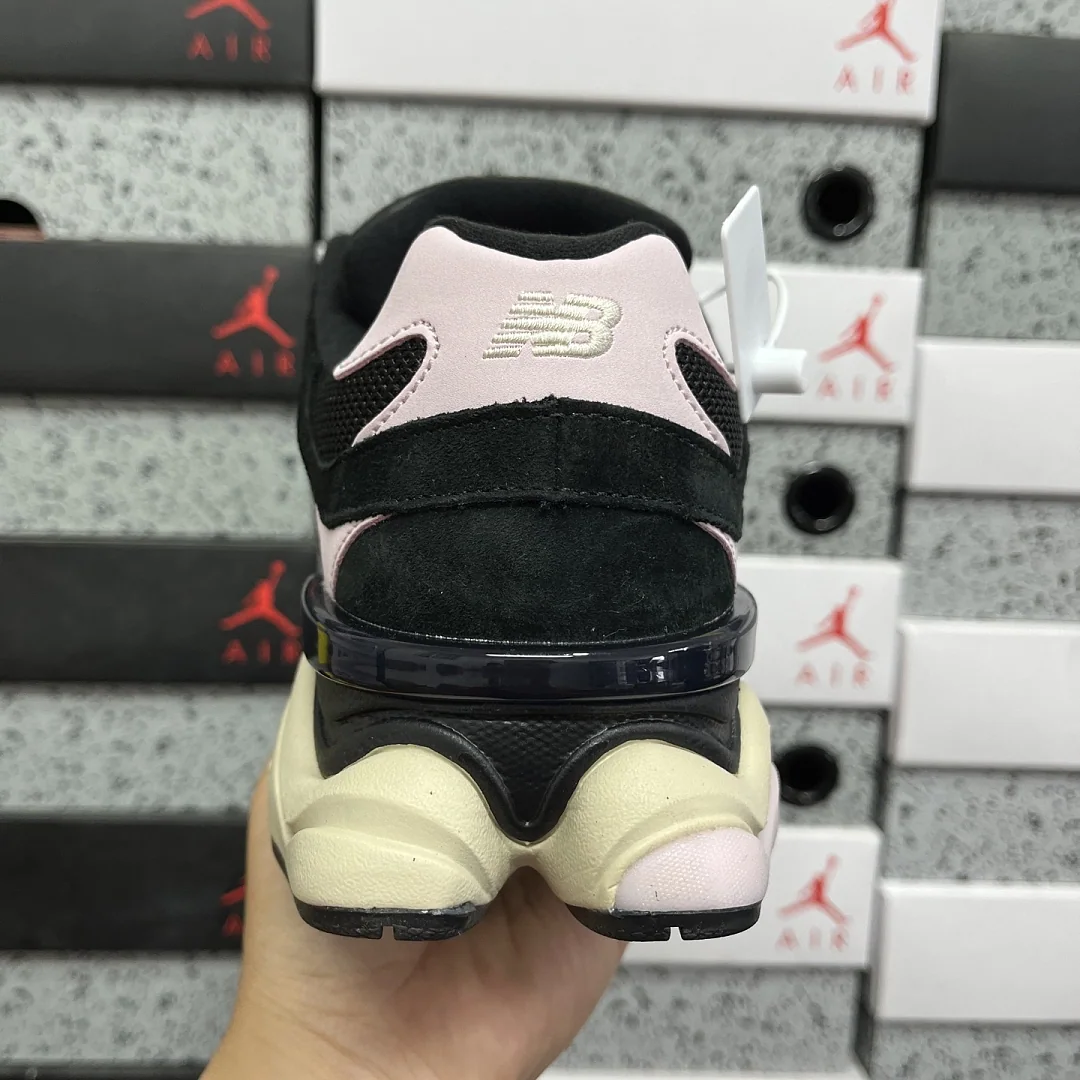 뉴발란스 [C] 9060 U9060JBR 202222 New Balance 9060 상세 이미지 2