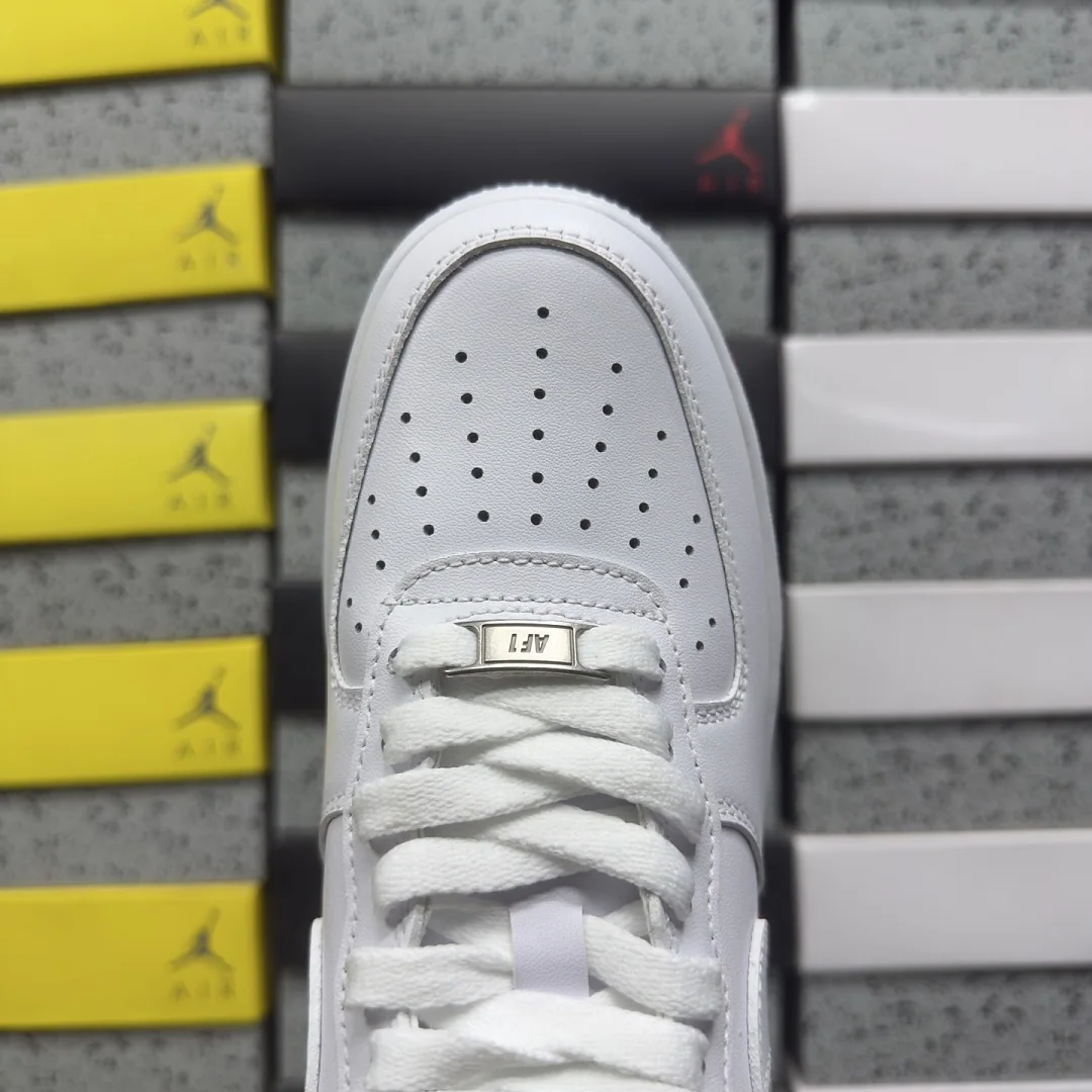 나이키 [XY/PB] 에어 포스 1 로우 DD8959-100 201823 Nike Air Force 1 Low '07 White Travis 상세 이미지 2