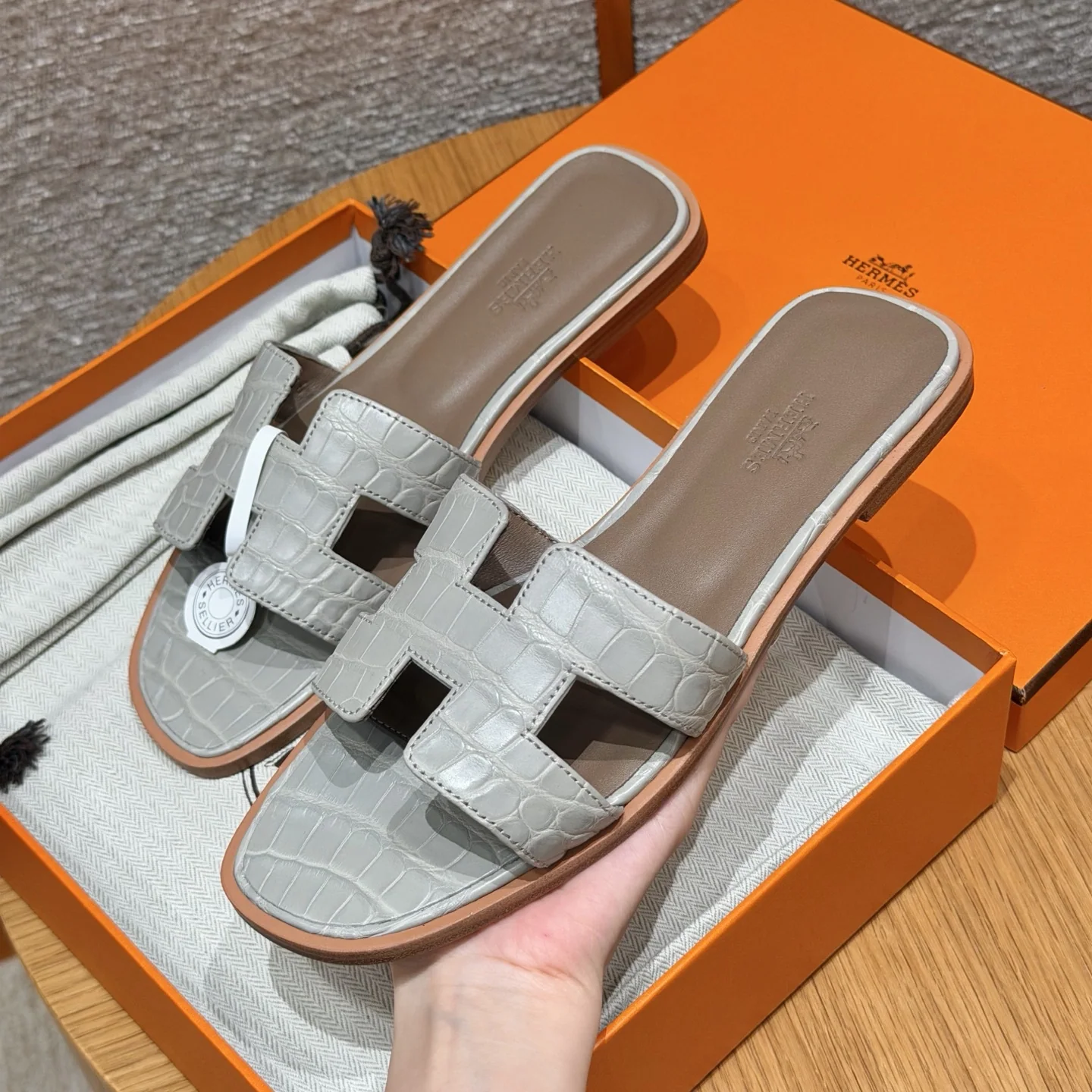 에르메스 오란 악어가죽 샌들 상세 이미지 2