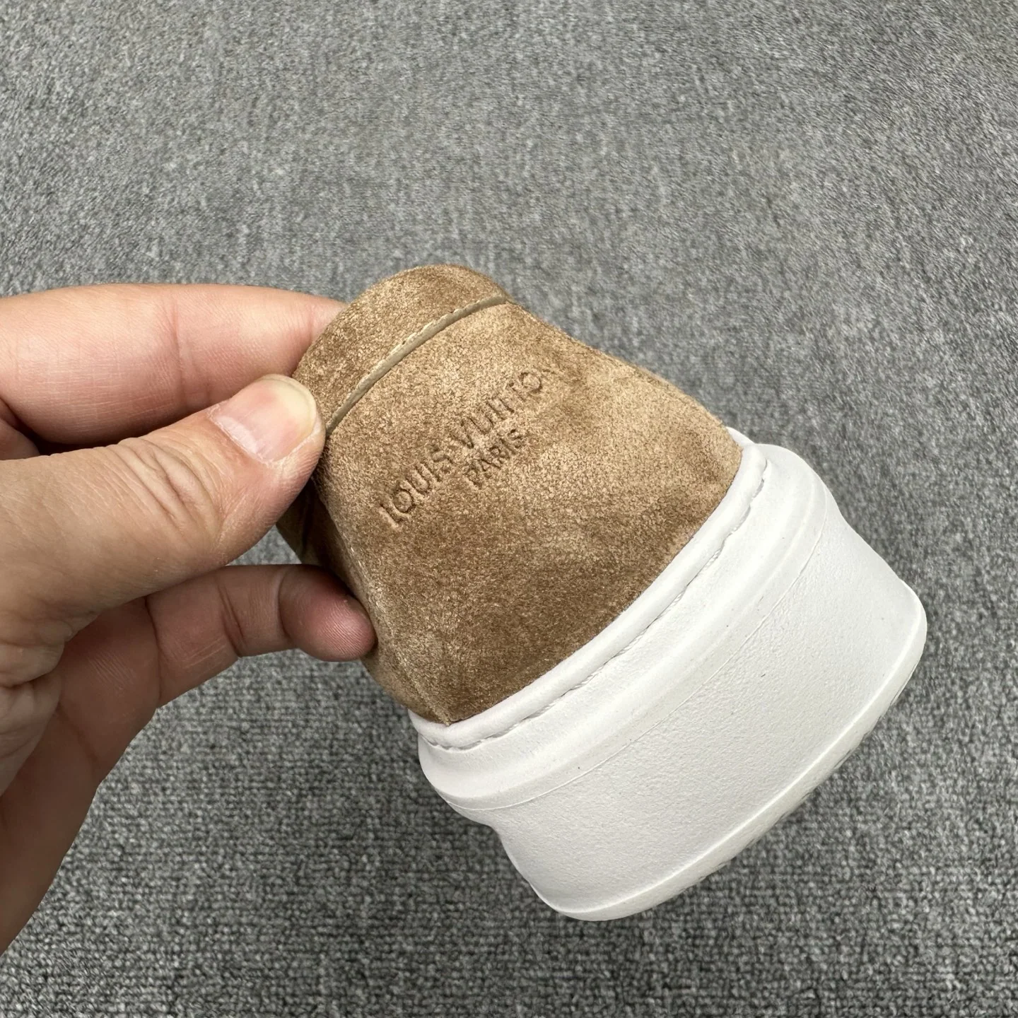 루이비통 남성용 캐주얼 스포츠화 신발 상세 이미지 8