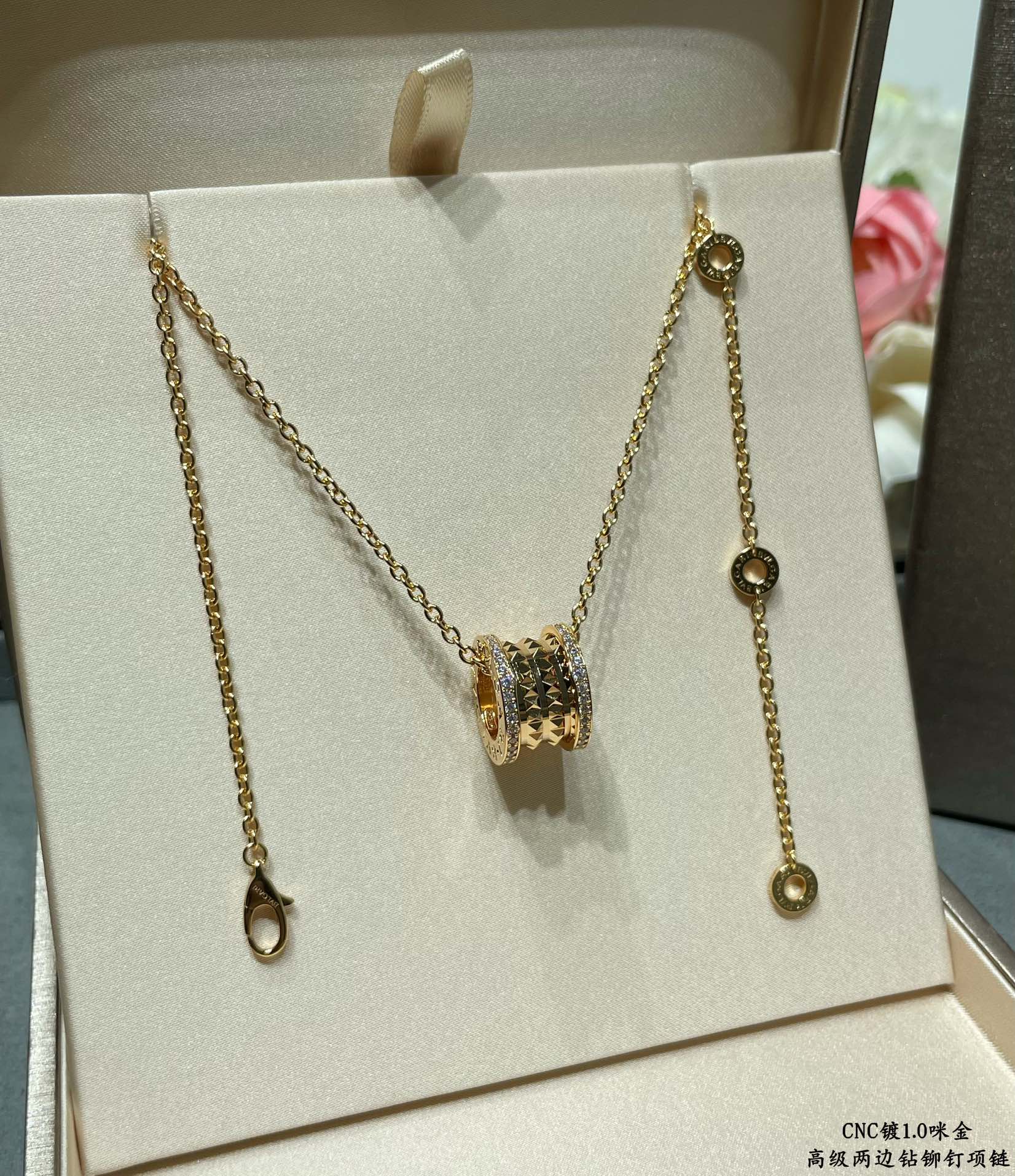 불가리 다이아몬드 장식 스프링 목걸이 상세 이미지 6