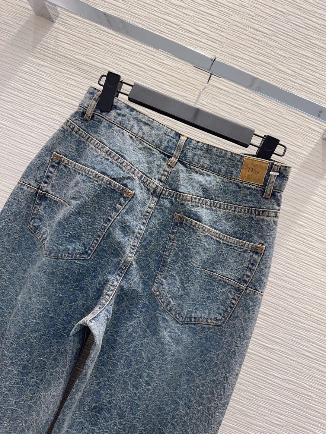 디올 데님 구조적 여성 바지 상세 이미지 7