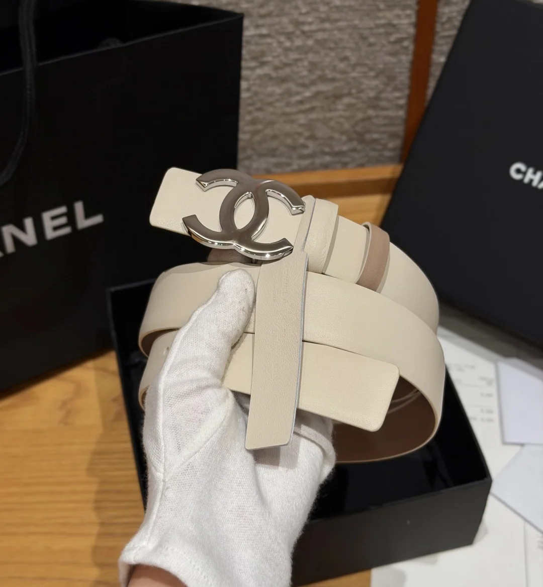 샤넬 리버시블 카프스킨 더블 C 버클 벨트 상세 이미지 2