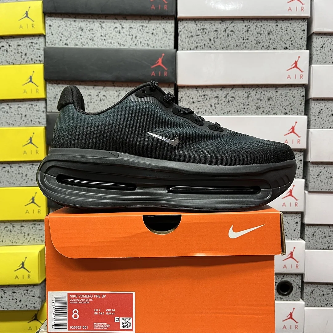 나이키 [CG] 보메로 프리미엄 IQ0627-001 201999 Nike Vomero Premium Black Mini Chrome Swoosh