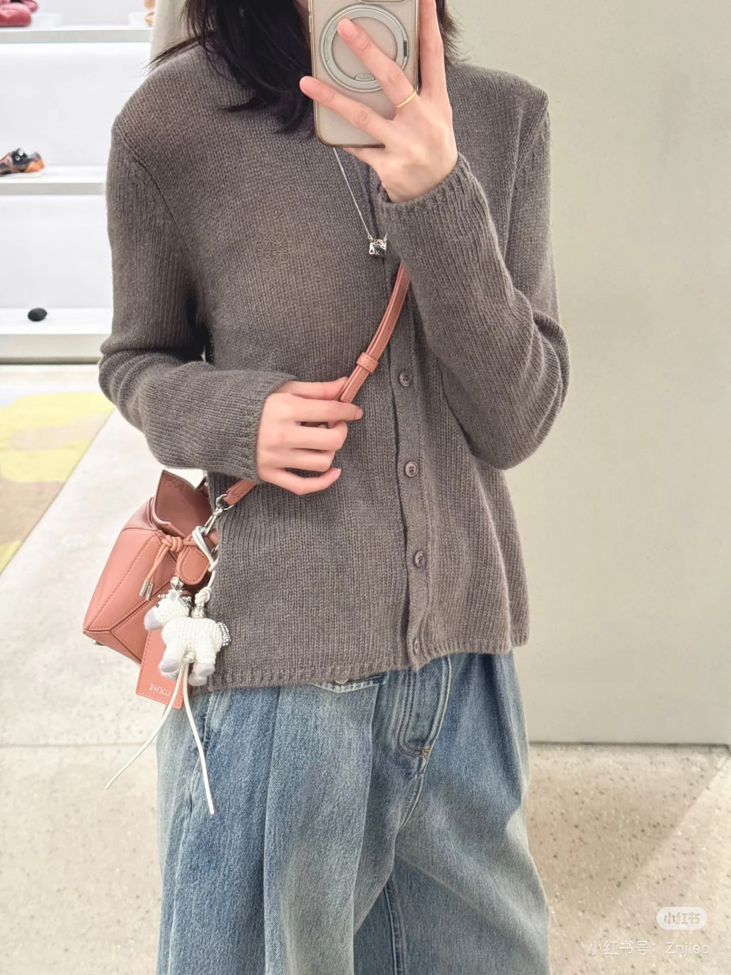 로에베 캐시미어 시스루 버튼 가디건 상세 이미지 1