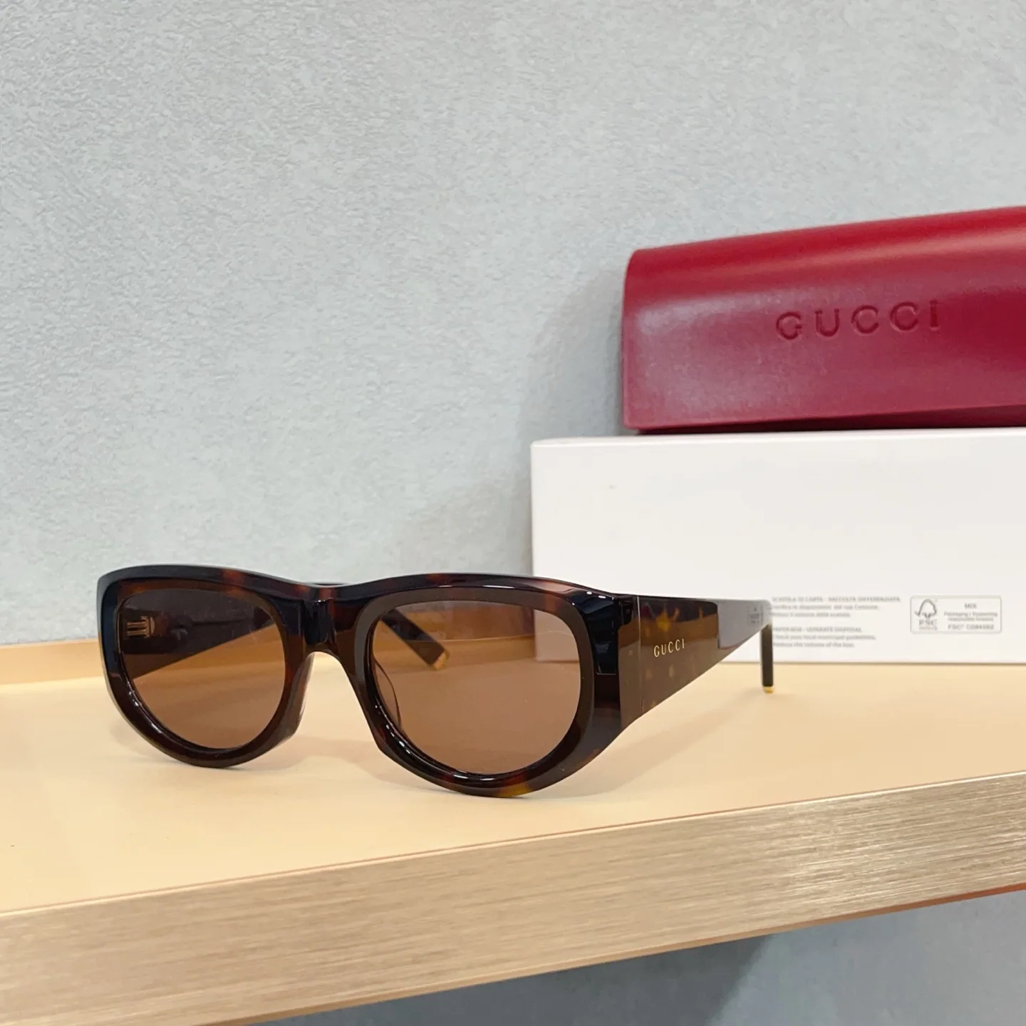 구찌 선글라스 72063 Gucci Sunglasses 상세 이미지 2