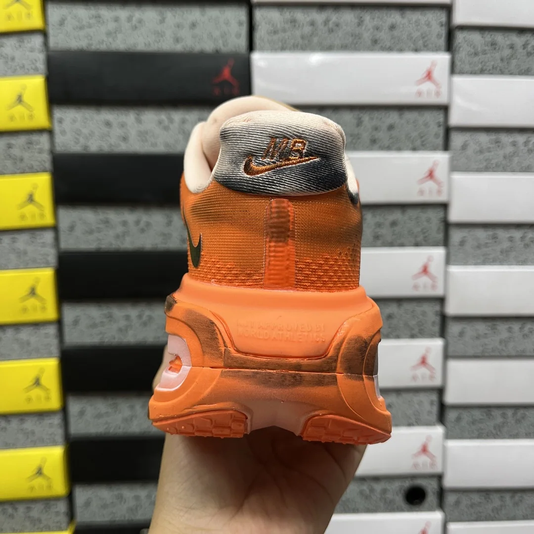 나이키 [5A] 보메로 프리미엄 IQ7166-800 201680 Nike Vomero Premium Melitta Baumeister 상세 이미지 7