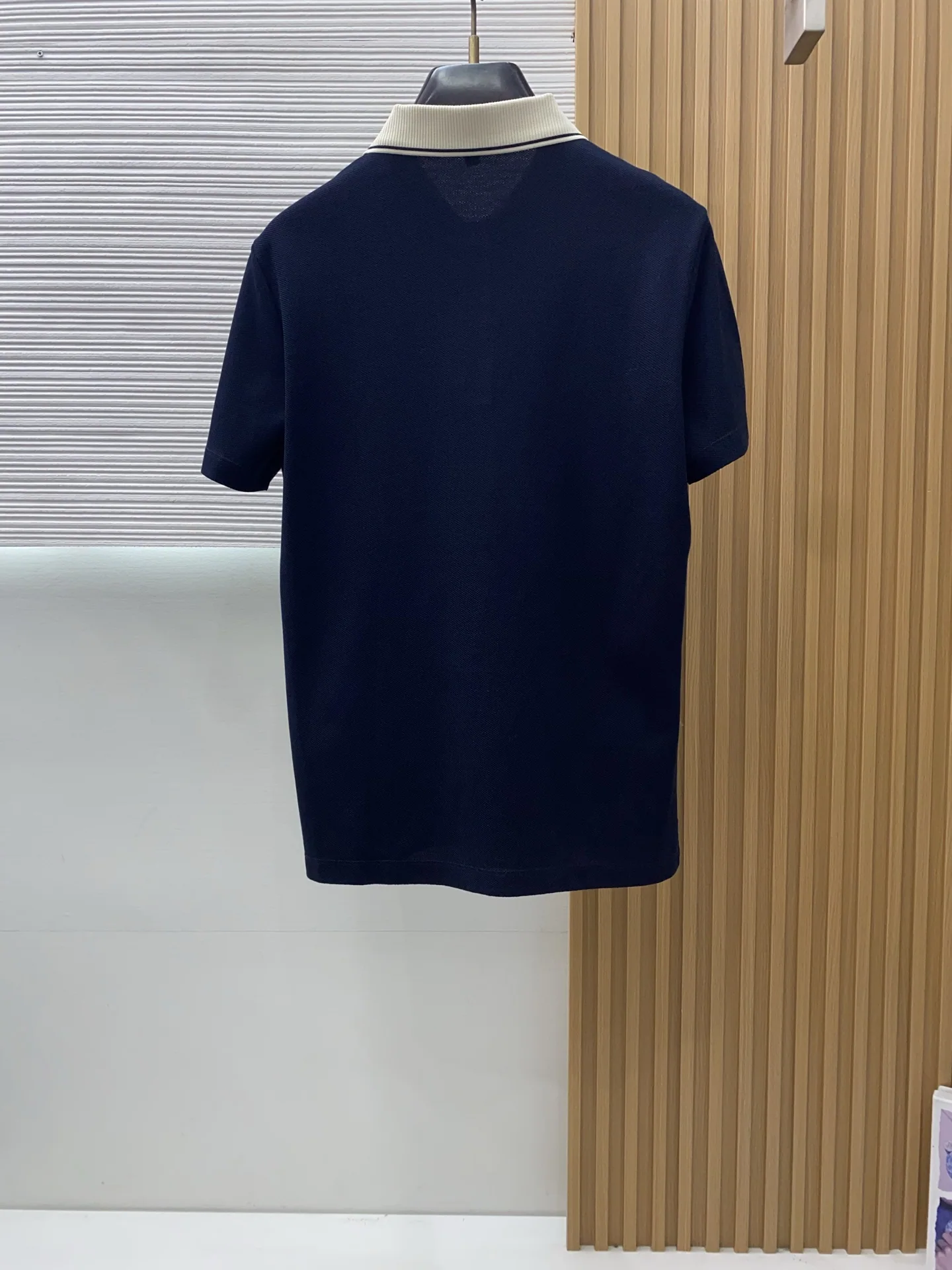 에르메스 남성 텐셀 피케 카라 반팔 셔츠 상세 이미지 9