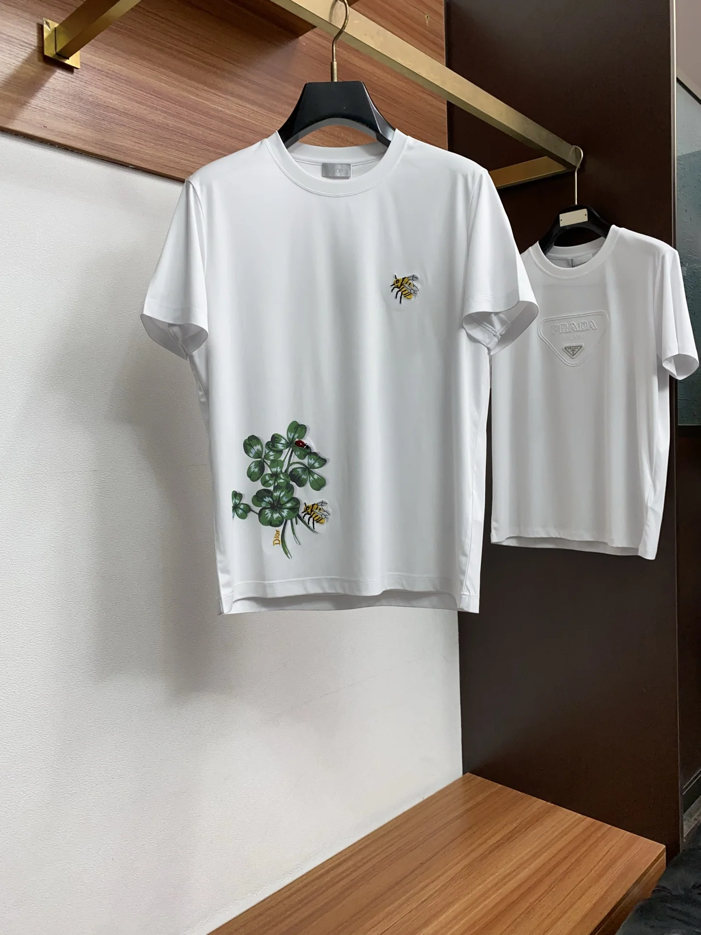 디올 남성 크루넥 반팔 티셔츠 143279