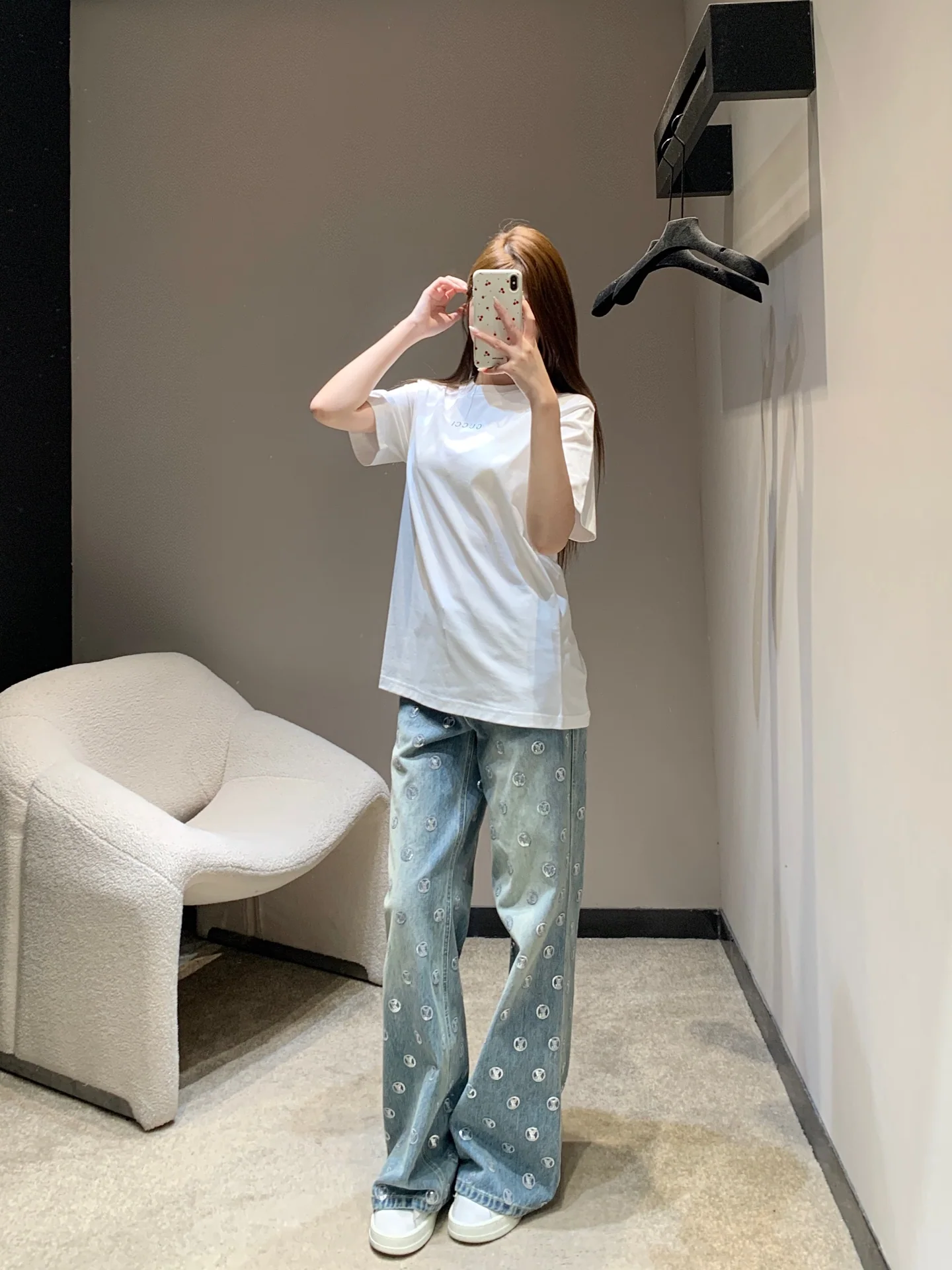 구찌 레터 프린트 크루넥 반팔 티셔츠 26 SS 상세 이미지 6