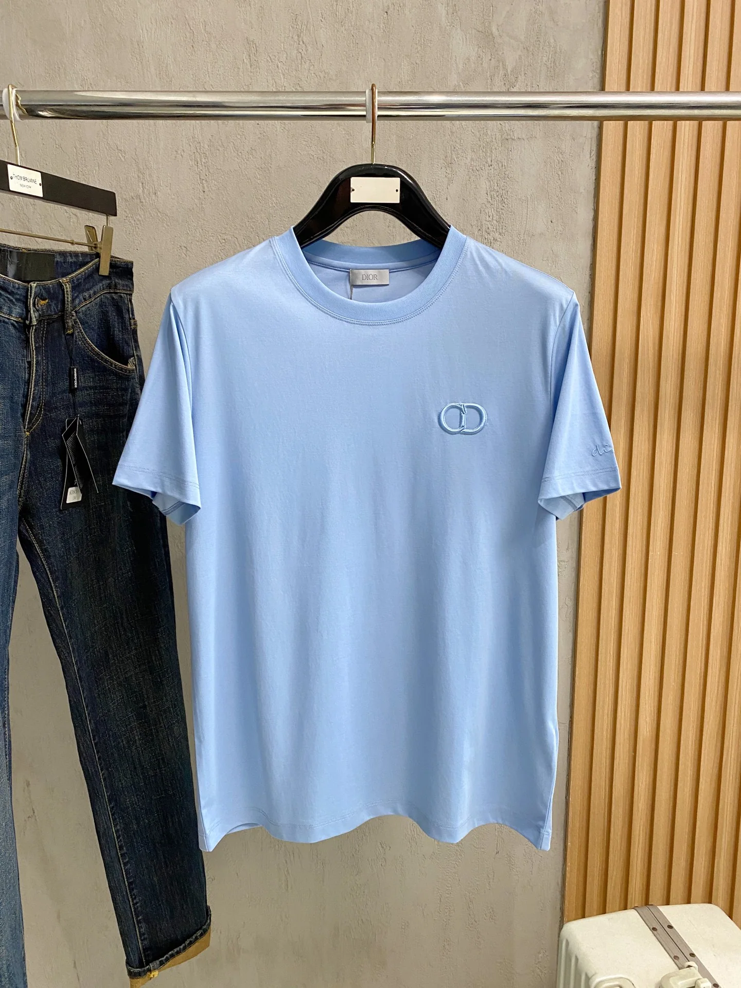 디올 크루넥 남성 반팔 티셔츠 상세 이미지 1