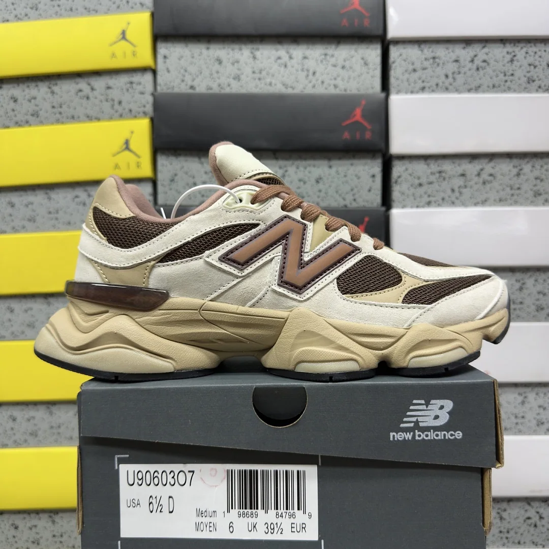 뉴발란스 [C] 9060 U90603O7 202247 New Balance 9060