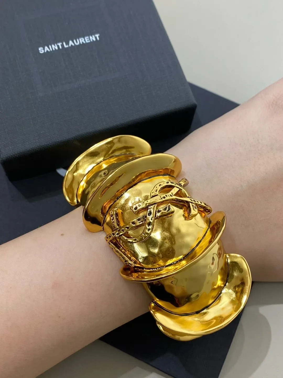 생로랑 팔찌 65677 Saint Laurent Bracelet 상세 이미지 9