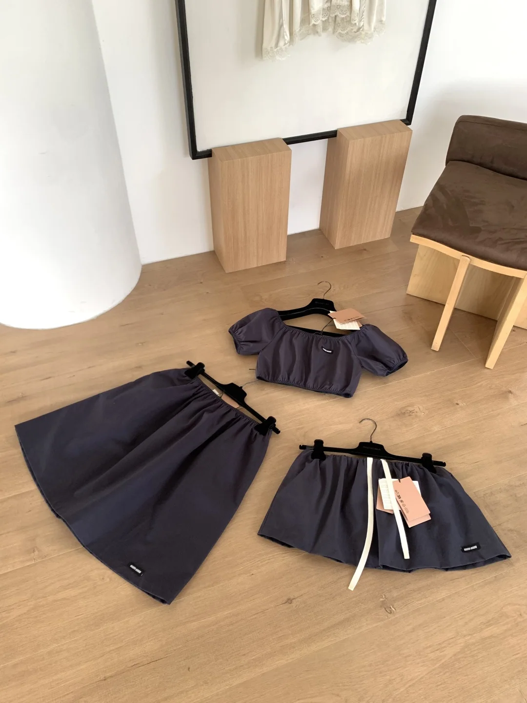미우미우 재킷 세트 상세 이미지 2