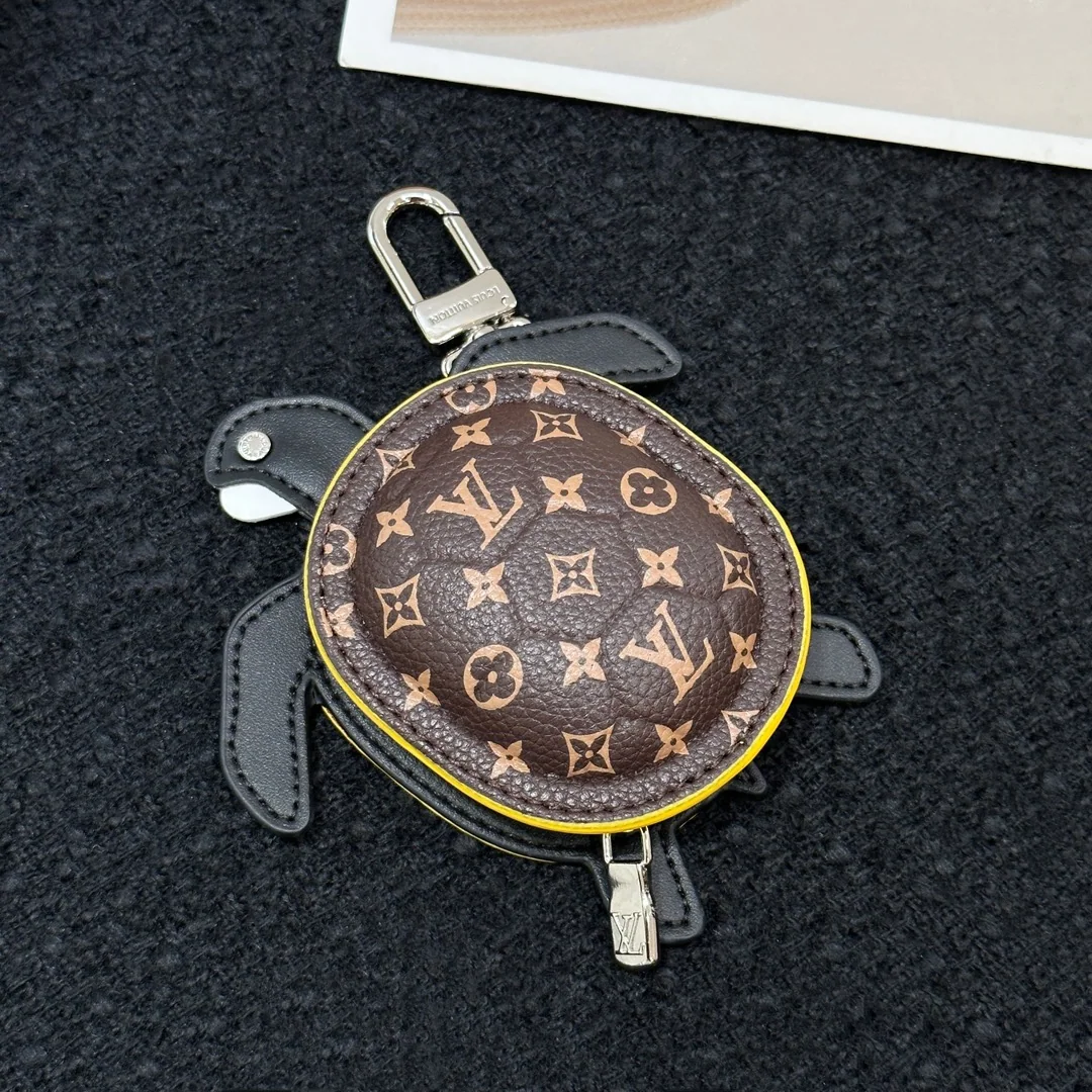 루이비통 터틀백 키링 155277