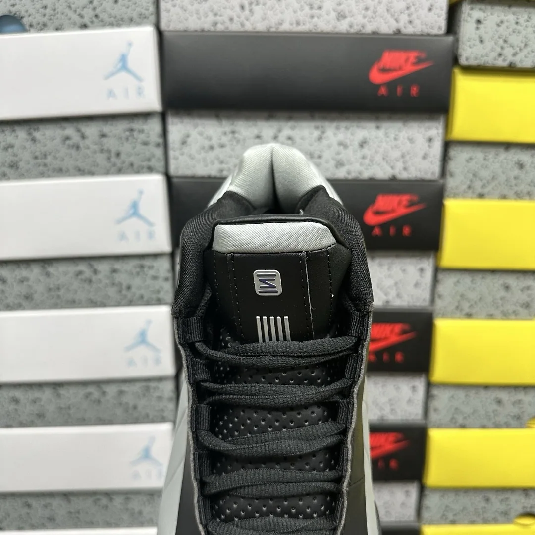 나이키 [PH] 샥스 AT7843-001 201826 Nike Shox BB4 Black Silver Lapis 상세 이미지 4