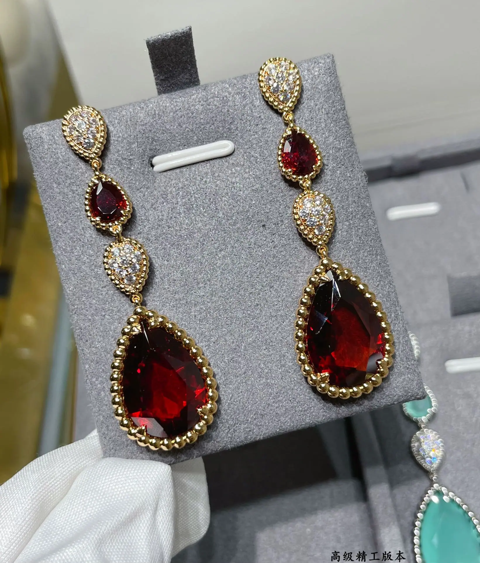 부쉐론 귀걸이 63334 Boucheron Earrings 상세 이미지 4