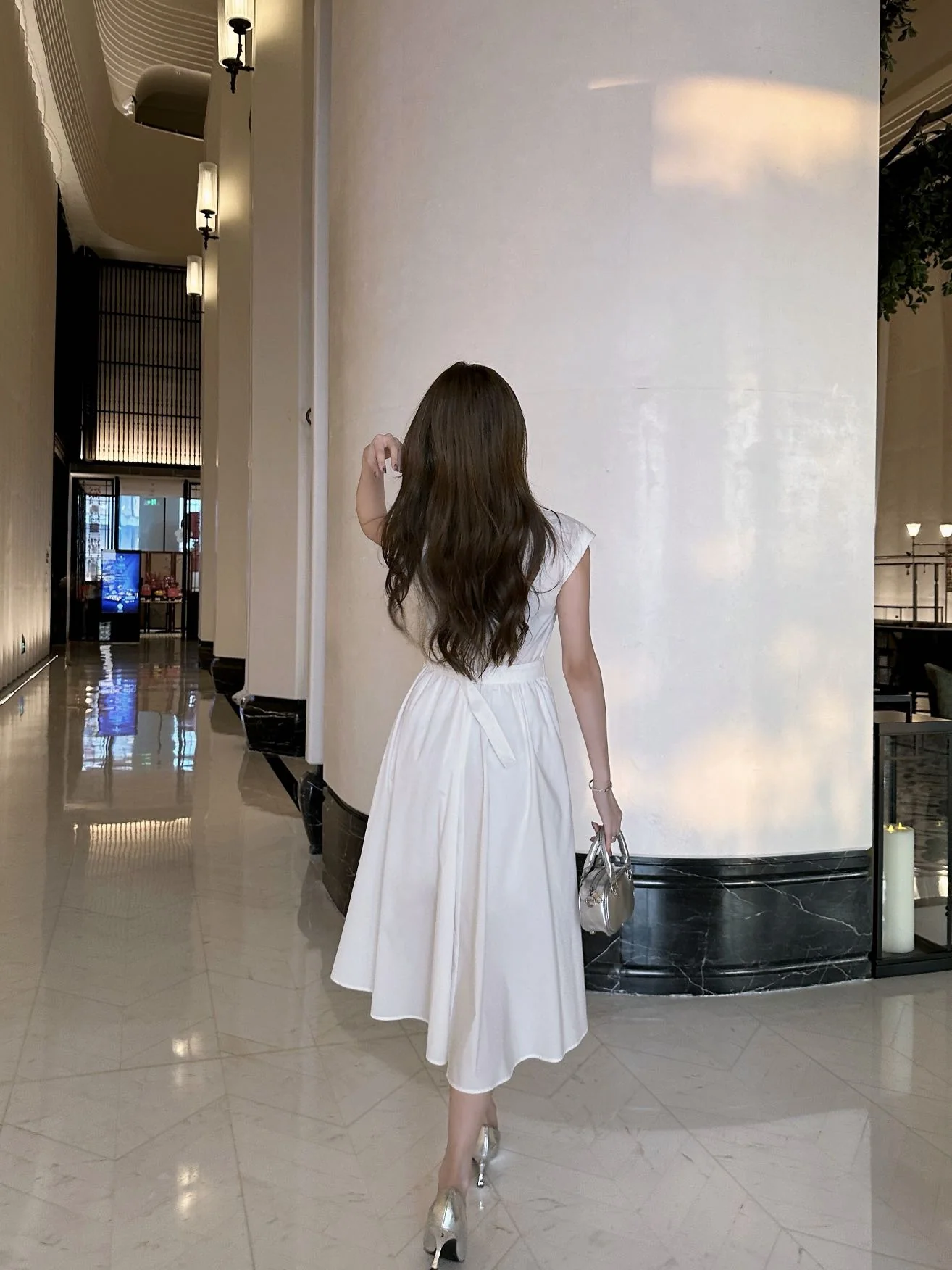 디올 벨트 카라 코튼 원피스 상세 이미지 4