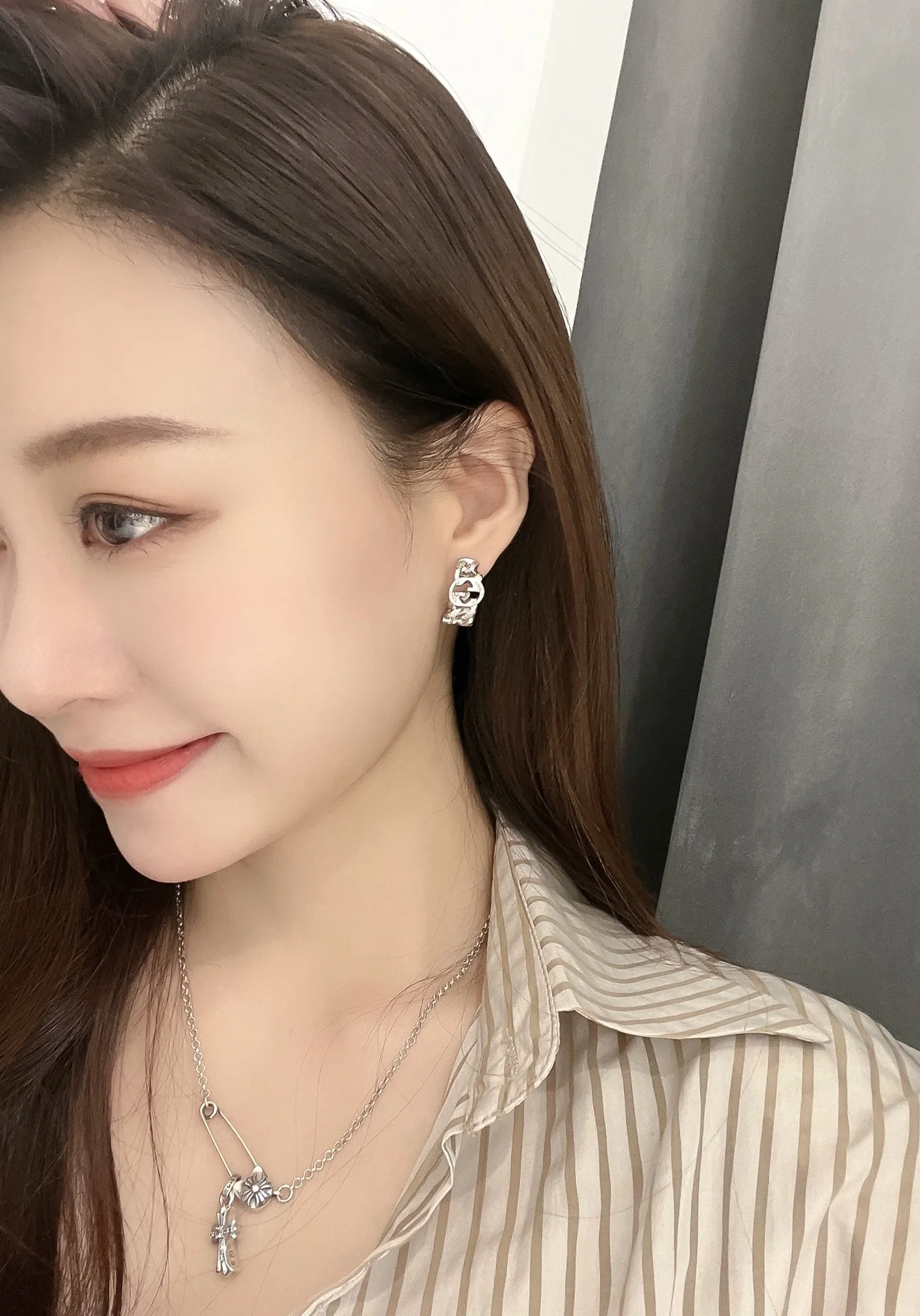 구찌 더블 G 빈티지 도금 귀걸이 상세 이미지 2