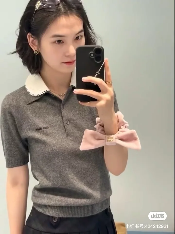 미우미우 피터팬 카라 울 반팔 니트 티셔츠 상세 이미지 1
