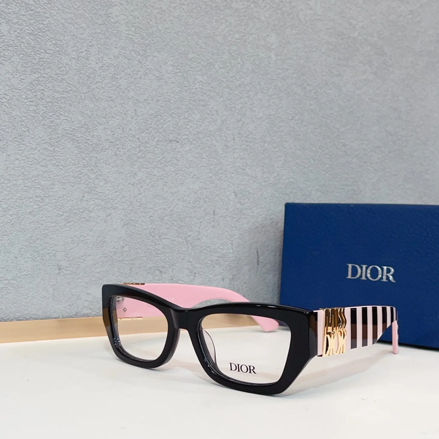 디올 선글라스 72552 Dior Sunglasses 상세 이미지 4