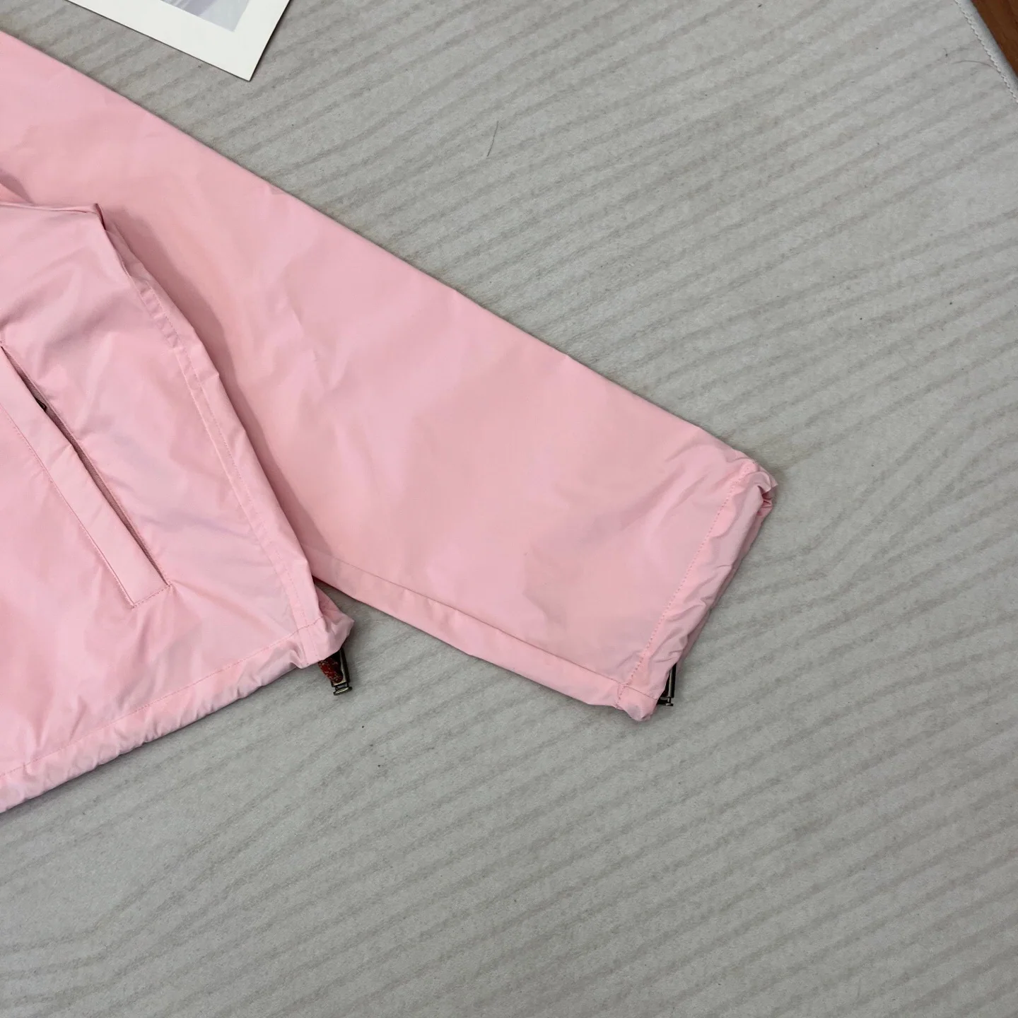 버버리 체크 후드 크롭 봄버 자켓 G22836 상세 이미지 7