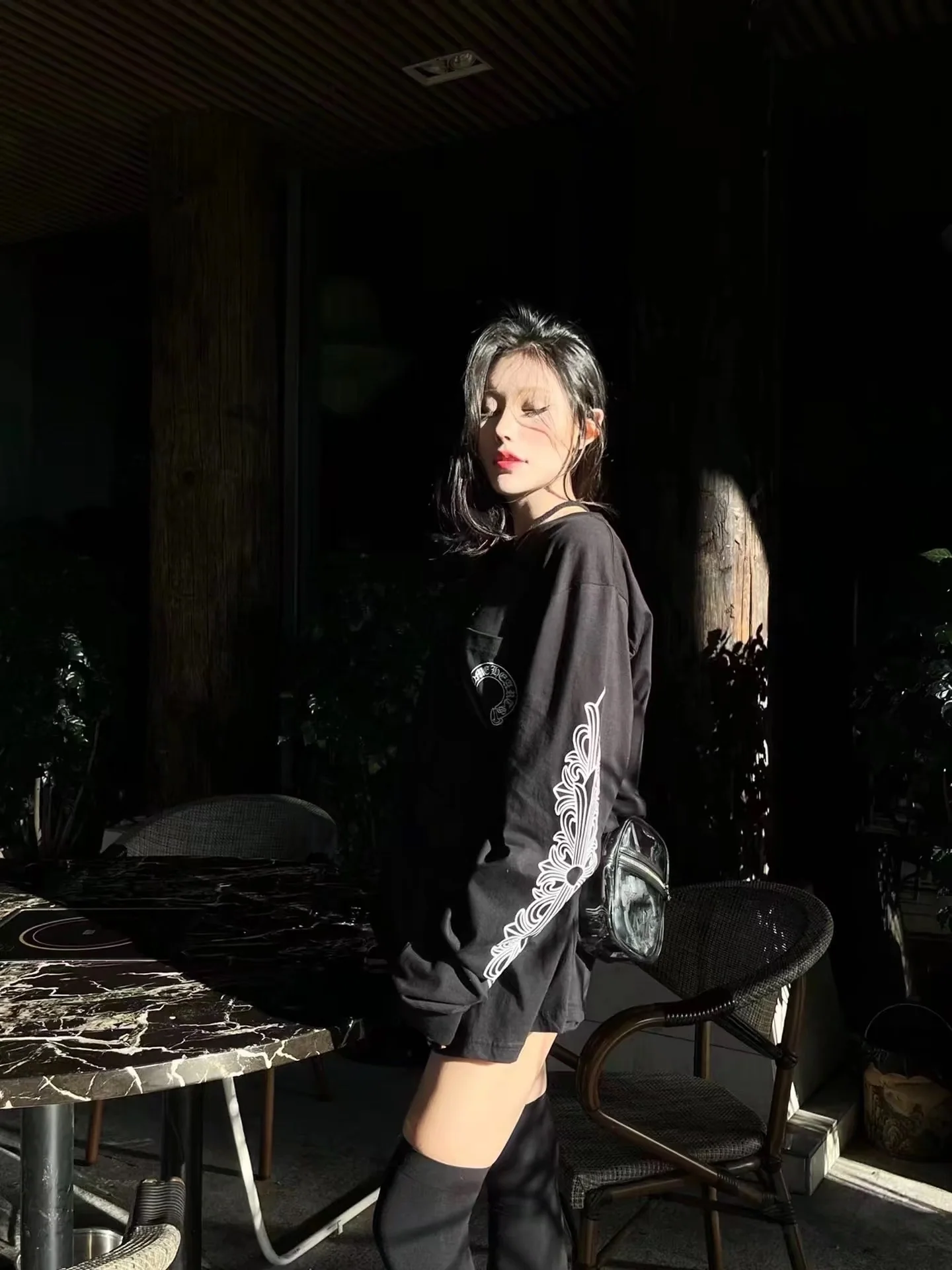 크롬하츠 남성 긴팔 티셔츠 상세 이미지 3