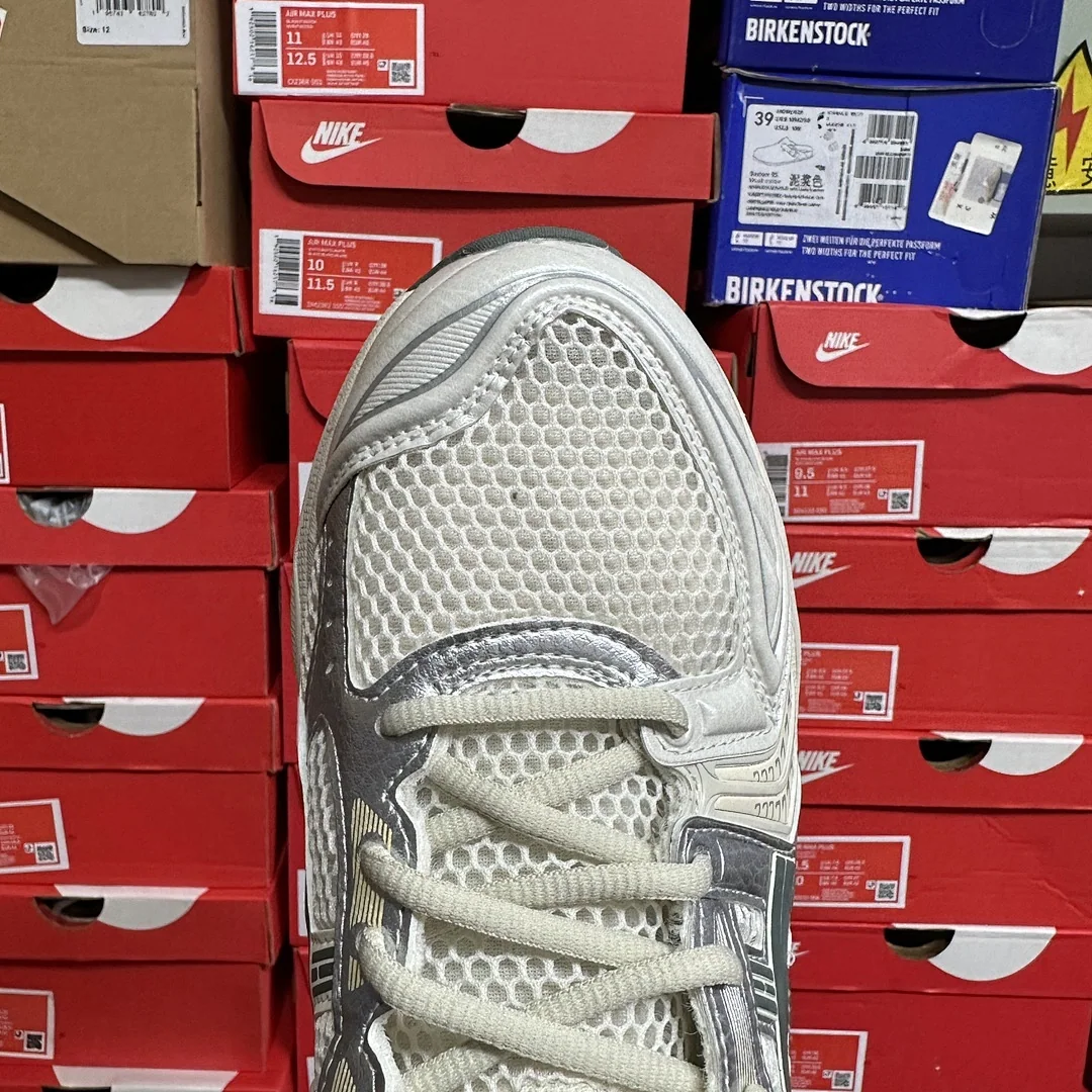 아식스 [TOP] 젤 카야노 14 1201A019-200 200254 Asics Gel-Kayano 14 Birch Dark Pewter 상세 이미지 10