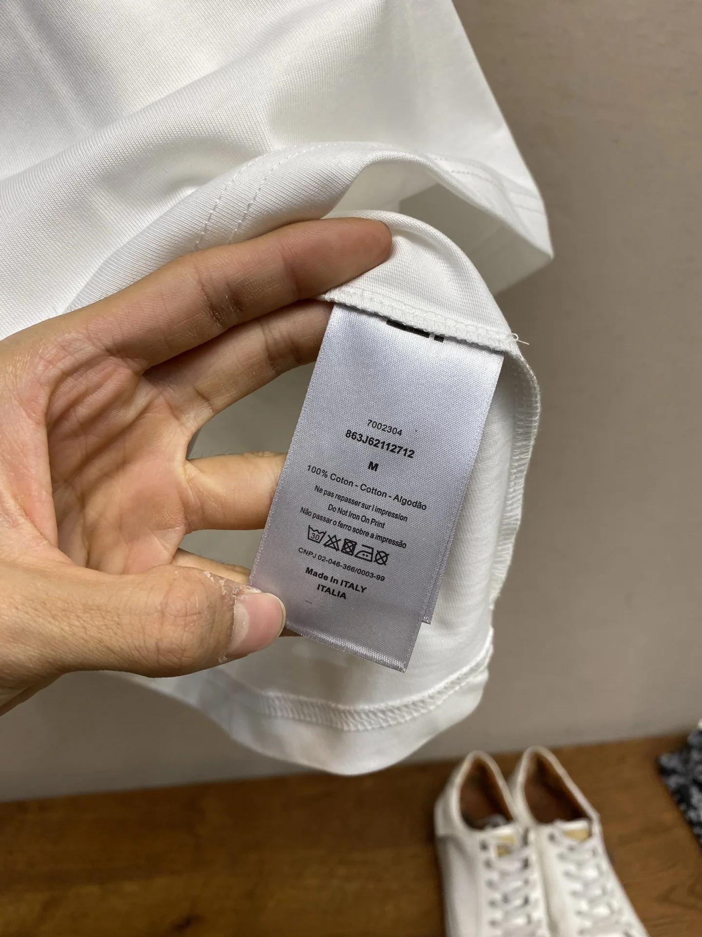 디올 자수 크루넥 코튼 반팔 티셔츠 1437 상세 이미지 8