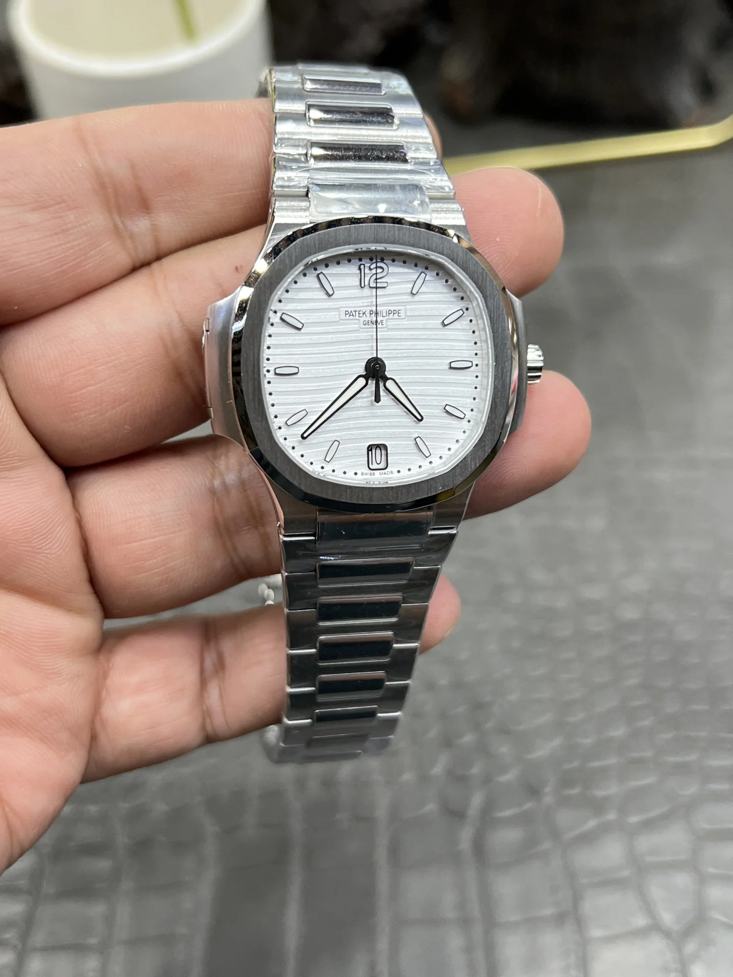 파텍필립 노틸러스 7118 자동 여성용 3 K 공장 레플리카 43965 Patek Philippe 상세 이미지 4