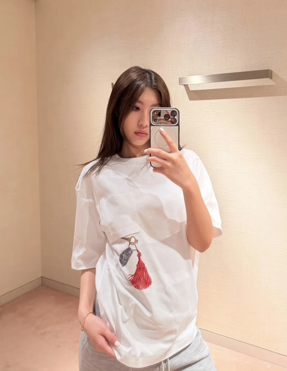 루이비통 프린트 데님 코튼 반팔 티셔츠 2026 SS 상세 이미지 2