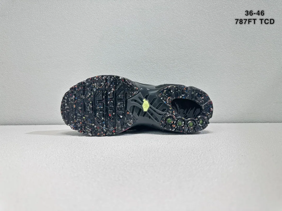 나이키에어맥스 에어 맥스 플러스 메시 러닝화 DC6078-002 상세 이미지 6