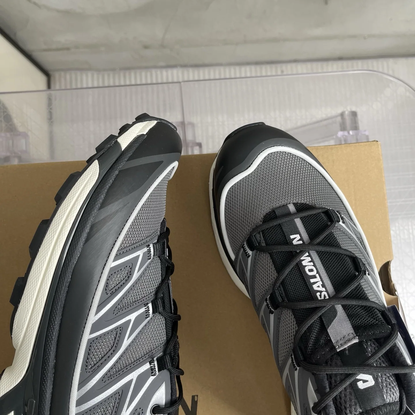 살로몬 XT 6 아웃도어 러닝화 상세 이미지 6