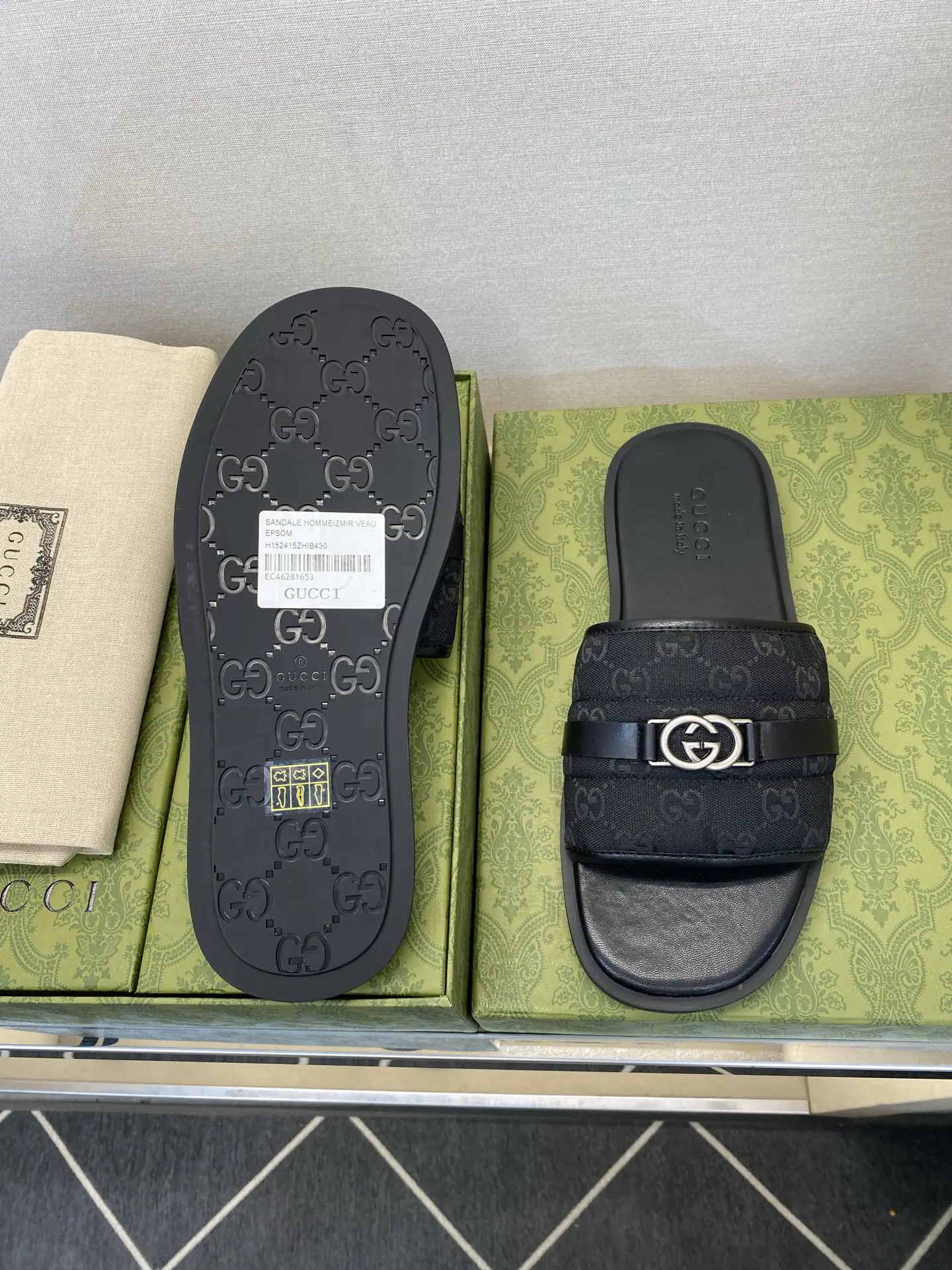구찌 남성 더블 G 로고 자수 슬리퍼 상세 이미지 9